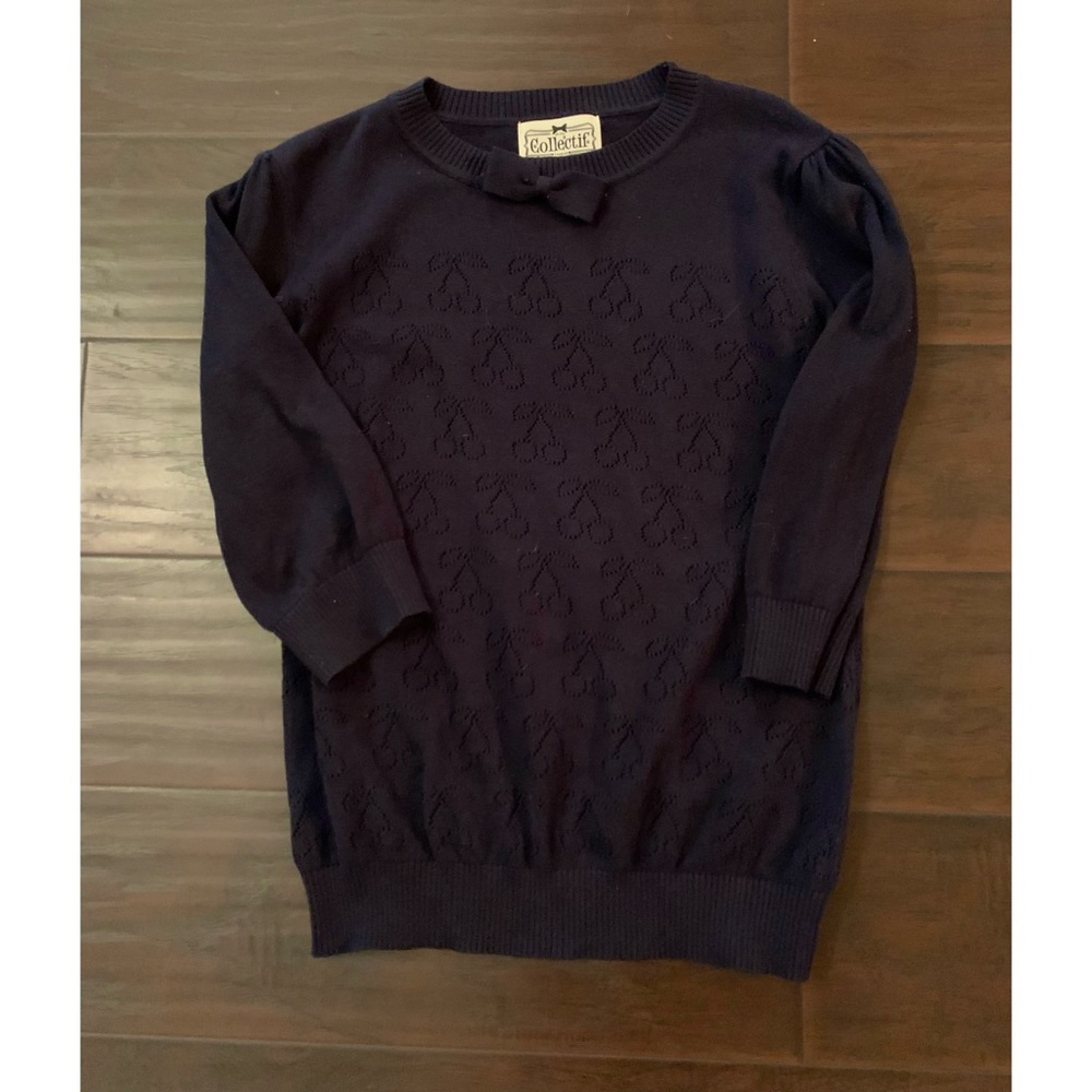 Collectif Cherry Sweater in navy size Large